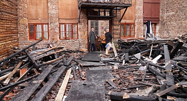 Ayvalık Belediye Başkanı Mesut Ergin, Yangın Sonrası Destek Mesajı Verdi: 