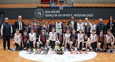Balıkesir’de Genç Basketbolcular Kıyasıya Yarıştı, İl Birincisi Belli Oldu