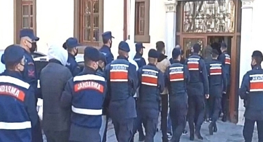 Balıkesir’de Göçmen Kaçakçılığına Geçit Yok: 35 Düzensiz Göçmen Yakalandı