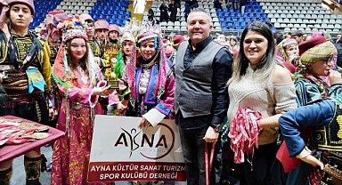 Balıkesir’de Halk Oyunları Coşkusu!