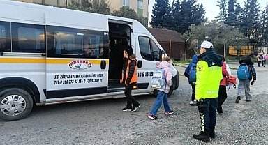 Balıkesir’de Okul Çevreleri ve Servis Araçlarına Güvenlik Denetimi