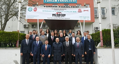 Balıkesir Üniversitesi’nde “16. İstihdam ve Kariyer Günleri” Açılışı Vali İsmail Ustaoğlu’nun Katılımıyla Gerçekleşti