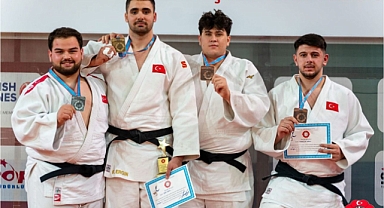 Balıkesir Üniversitesi Sporcularından Judoda Büyük Başarı: İki Madalya Kazandılar