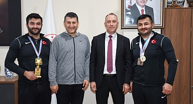 Balıkesirli Judo ve Kuraş Sporcuları, Türkiye Şampiyonalarından Zaferle Döndü