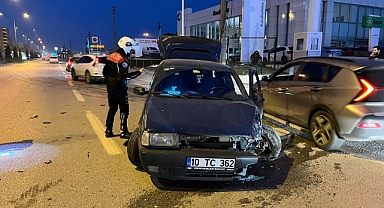 Bandırma Caddesi’nde Zincirleme Kaza