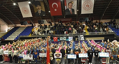 Başkan Hakan Şehirli Halk Oyunları İl Birinciliği Açılışına Katıldı