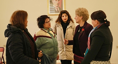 Burhaniye Belediyesi ve Kent Konseyi Kadın Meclisi, Kadınlar Buluşması Düzenledi