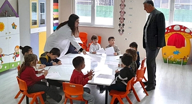 Edremit Belediye Başkan Yardımcısı Cavit Cebeci, Altınoluk Asiye Çifci Kreş ve Gündüz Bakım Evi’ni Ziyaret Etti