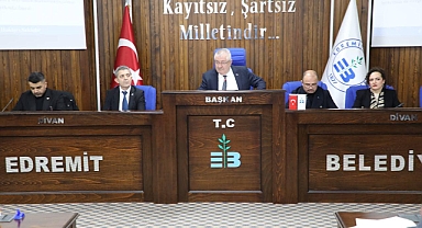 Edremit Belediye Başkanı Mehmet Ertaş, Şubat Ayı Olağan Meclis Toplantısını Gerçekleştirdi