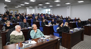 Edremit’te Muhtarlar Toplantısı: Mahallelerin Sorunları Masaya Yatırıldı