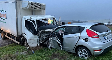 Gönen-Bandırma Karayolunda Feci Kaza
