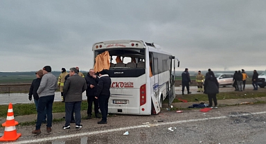 Gönen’de Servis Kazası: 18 Yaralı, 4'ünün Durum Ağır