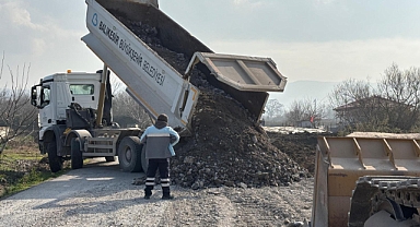 Gönen-Keçeler Yolu Güvenli ve Konforlu Hale Getiriliyor
