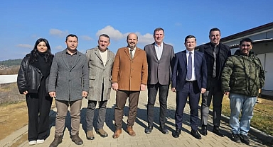 İvrindi Belediye Başkanı Önder Lapanta, Kaymakam Faruk Atar ile Birlikte Havai Fişek Fabrikasını Ziyaret Etti