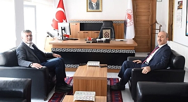 Kepsut Belediye Başkanı İsmail Cankul, Balıkesir İl Tarım ve Orman Müdürü Dr. Hüseyin Düzgün’ü Ziyaret Etti