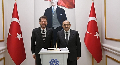 Kuzey Makedonya’nın Ankara Büyükelçisi Jovan Manasijevski, Balıkesir Valisi İsmail Ustaoğlu’nu Ziyaret Etti