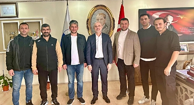 Marmara Adalar Belediyespor Kulübü, Başkan Aydın Dinçer'i Ziyaret Etti