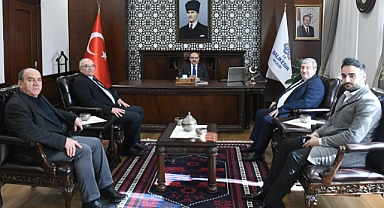 MÜSİAD Bandırma Şube Başkanı Mustafa Bağcı, Vali İsmail Ustaoğlu’nu Ziyaret Etti