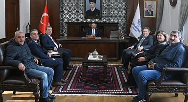 Oğuz Çepni Boyu Dernekleri Federasyonu Genel Başkanı Harun Özdemir, Vali İsmail Ustaoğlu'nu Ziyaret Etti