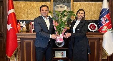 Sındırgı Belediye Başkanı Serkan Sak, Kadın Meclisi Üyelerini Ağırladı