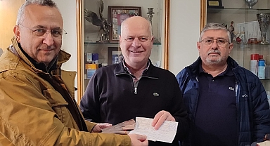 Susurluk Belediye Başkanı Hakan Yıldırım Semizel, Öğrencilere Destek Olmak İçin Maaşını Bağışladı