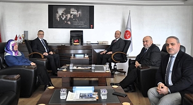 Türkiye Diyanet Vakfı Genel Müdürü İzani Turan, Balıkesir İl Müftülüğünü Ziyaret Etti