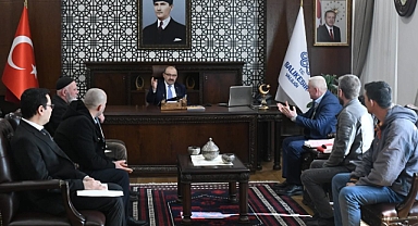 Vali İsmail Ustaoğlu, İlçe Muhtarlarıyla Bir Araya Gelerek Bölgedeki Çalışmaları Değerlendirdi