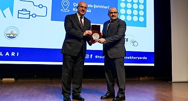 Vali İsmail Ustaoğlu, Trakya Kariyer Fuarı’nın Açılışına Katıldı