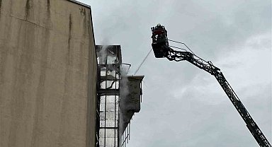 Ataşehir'de inşaat halindeki binada yangın