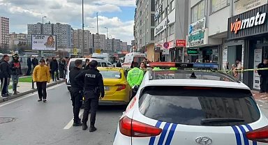 Bahçelievler'de taksiye binmek üzereyken motosiklet çarptı, talihsiz kadın hayatını kaybetti