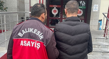 Balıkesir'de Aranan Şahıslara Operasyon: 22 Yıl Hapis Cezası Bulunan Kişi Yakalandı