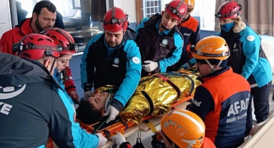 Balıkesir’de Deprem Haftası Kapsamında Büyük Bir Tatbikat Gerçekleştirildi