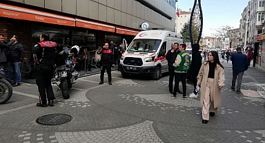 Balıkesir’de Mekik Sokak’ta Kavga: Bıçaklar Çekildi, Bir Kişi Yaralandı