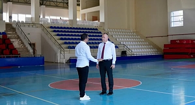 Balıkesir Gençlik ve Spor İl Müdürü Adem Özalp, İlçelerdeki Spor Tesislerini Ziyaret Etti