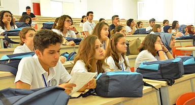 Balıkesir Üniversitesi, Depremden Etkilenen Öğrencilere Yönelik Bilimsel Eğitim Programı Düzenleyecek