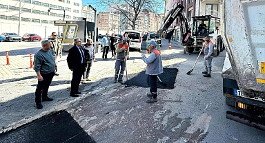 Bandırma Belediye Başkanı Dursun Mirza, Yol Bakım ve Onarım Çalışmalarını İnceledi