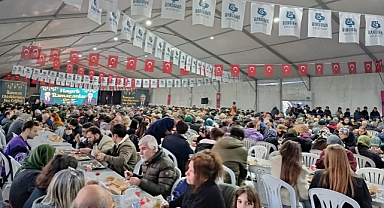 Bandırma Belediyesi, Beton Şirketinin Katkılarıyla İftar Sofrası Kurdu