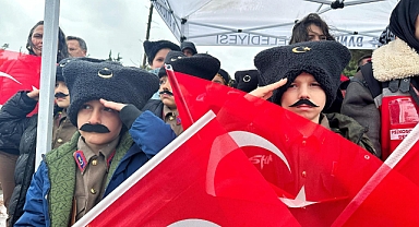 Bandırma’da 18 Mart Çanakkale Zaferi Şehitlikte Anıldı