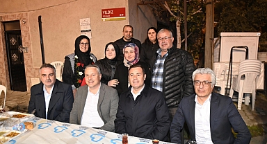 Başkan Ahmet Akın, 2. Sakarya Mahallesi’nde Vatandaşlarla İftarda Buluştu