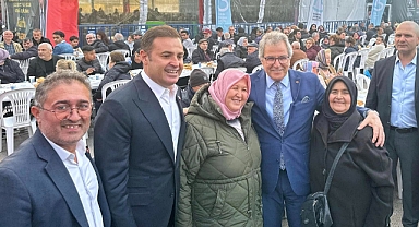 Başkan Ahmet Akın Bandırma'da İftar Programına Katıldı