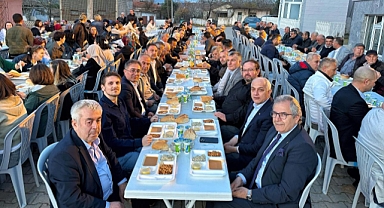 Başkan Dursun Mirza, İftarda Vatandaşlarla Buluştu