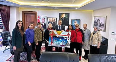 Başkan Dursun Mirza’ya Belediye de Ziyaretçi Trafiği