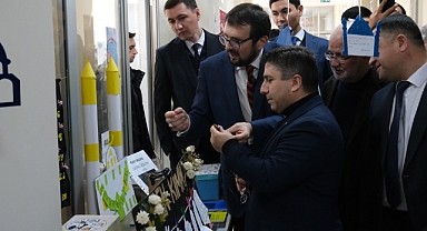 BAÜN İlahiyat Fakültesinde Ramazan Coşkusu: Ramazan Sokağı Sergisi Açıldı