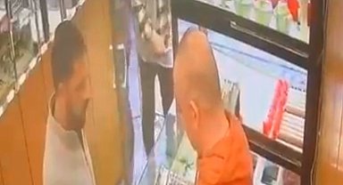 Beyoğlu'nda altın tacı çalmış, "sevgilim alamadı" demişti: Aynı kuyumcu 2 yıl önce sahte altın dişle böyle dolandırılmış