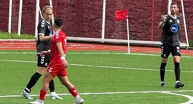 Burhaniye Belediyespor, Çanakkale Temsilcisi Yeni Çanspor'u 4-0 Mağlup Etti