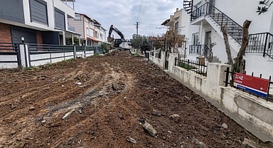 Burhaniye'de Yollar Yeniden Şekilleniyor: Fen İşleri Müdürlüğü'nden Önemli Adımlar