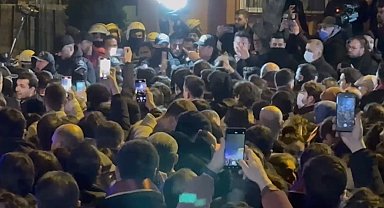 Çağlayan Adliyesi önünde gerginlik