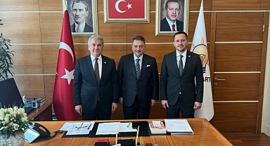 Canbey'den MYK Üyelerine Hayırlı Olsun Ziyareti