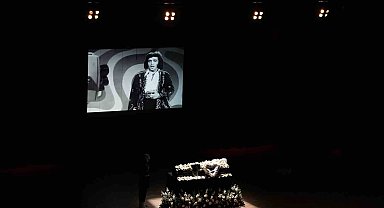 Edip Akbayram için Cemal Reşit Rey Konser Salonu'nda tören düzenlendi