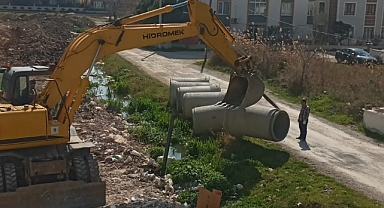 Edremit Belediyesi, Altınkum Mahallesi'nde Altyapı Çalışmalarını Sürdürüyor